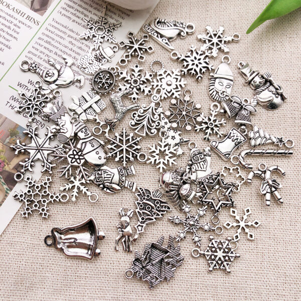 DIY Retro Alloy Decoration Accessories